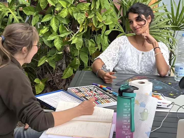 Comment l'art-thérapie peut-elle aider à gérer le stress et l'anxiété ? La Réunion